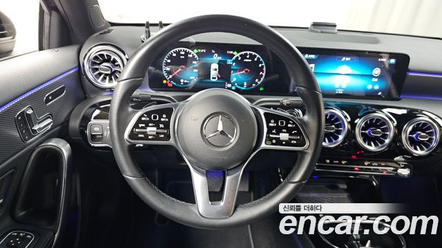 Mercedes-Benz A-Class (W177) A220 Sedan 2021 — фото 13