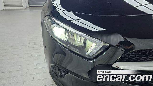 Mercedes-Benz A-Class (W177) A220 Sedan 2021 — фото 22