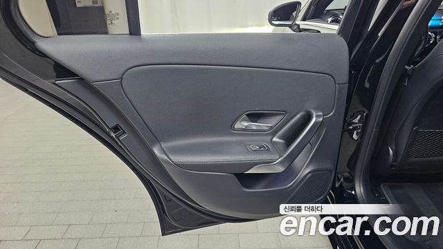 Mercedes-Benz A-Class (W177) A220 Sedan 2021 — фото 25