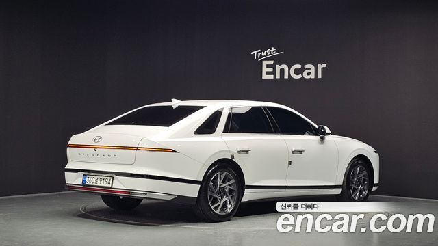 Hyundai Grandeur Hybrid (GN7) Premium 2023 — фото 2