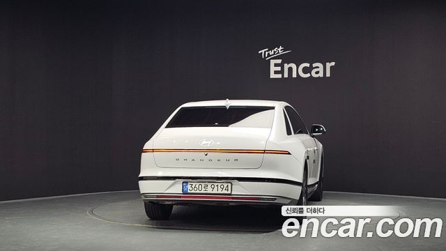 Hyundai Grandeur Hybrid (GN7) Premium 2023 — фото 4