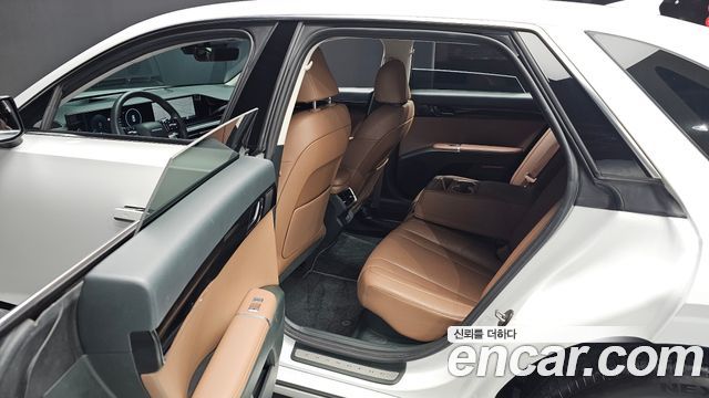 Hyundai Grandeur Hybrid (GN7) Premium 2023 — фото 12
