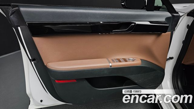 Hyundai Grandeur Hybrid (GN7) Premium 2023 — фото 24