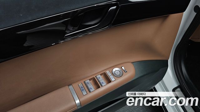 Hyundai Grandeur Hybrid (GN7) Premium 2023 — фото 29