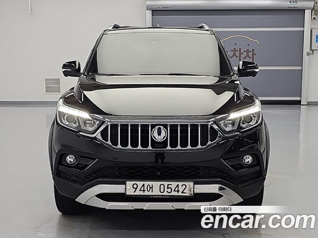 KG Mobility (SsangYong) Rexton Sports Khan Diesel 2.2 2WD Professional X (5-Link) 2019 — фото 2