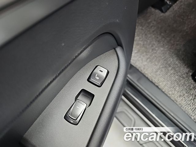 KG Mobility (SsangYong) Rexton Sports Khan Diesel 2.2 2WD Professional X (5-Link) 2019 — фото 17