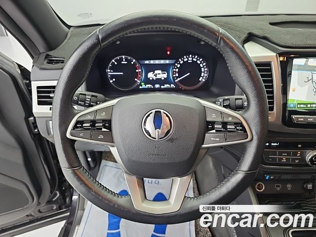 KG Mobility (SsangYong) Rexton Sports Khan Diesel 2.2 2WD Professional X (5-Link) 2019 — фото 24