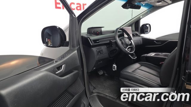 Hyundai Staria Cargo 3-Seater Modern 2023 — фото 10