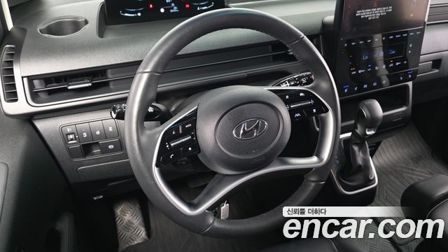 Hyundai Staria Cargo 3-Seater Modern 2023 — фото 11