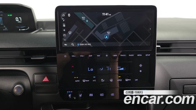 Hyundai Staria Cargo 3-Seater Modern 2023 — фото 12