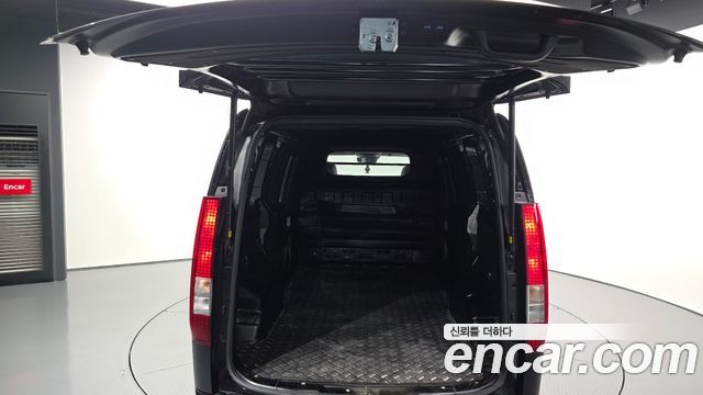 Hyundai Staria Cargo 3-Seater Modern 2023 — фото 20