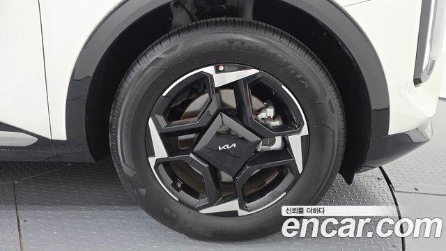 Kia Sportage (V) Gasoline 1.6 Turbo 2WD Noblesse 2026 — фото 21