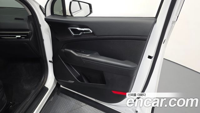 Kia Sportage (V) Gasoline 1.6 Turbo 2WD Noblesse 2026 — фото 24
