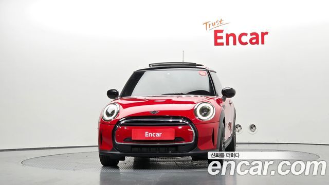 MINI Cooper Classic Plus 3rd 2024 — фото 3
