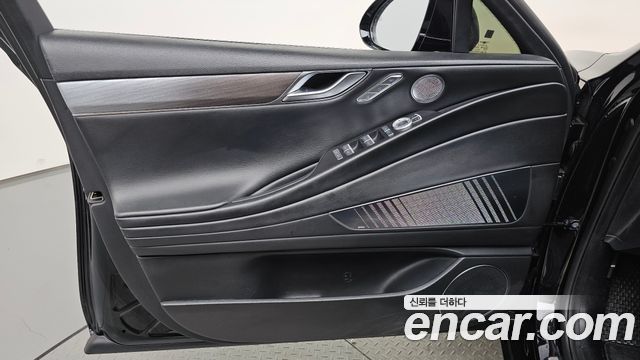 Genesis Electrified G80 (RG3) e-AWD 2024 — фото 24