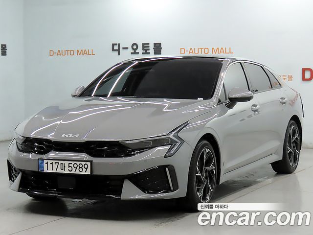 Kia K5 (III) 2.0 Signature
