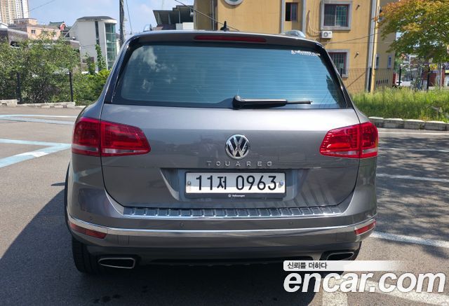 Volkswagen Touareg V6 3.0 TDI Bluemotion Premium 7P5 2015 — фото 4