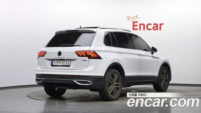 Volkswagen Tiguan (II) 2.0 TDI 4Motion Prestige 2023 — фото 2