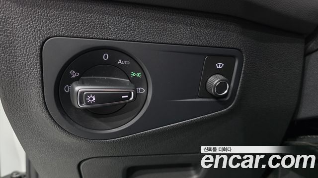 Volkswagen Tiguan (II) 2.0 TDI 4Motion Prestige 2023 — фото 12