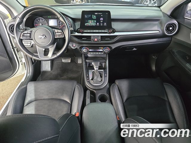 Kia K3 Prestige 2021 — фото 19