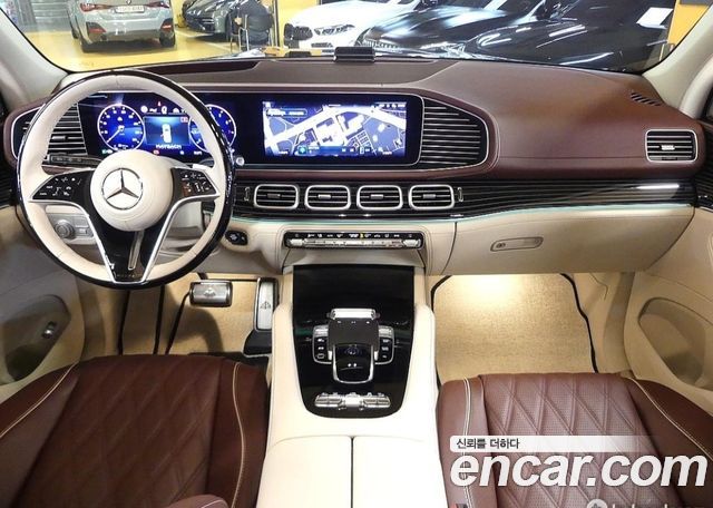 Mercedes-Benz GLS-Class (X167) Maybach GLS600 4MATIC Manufakur 2025 — фото 3