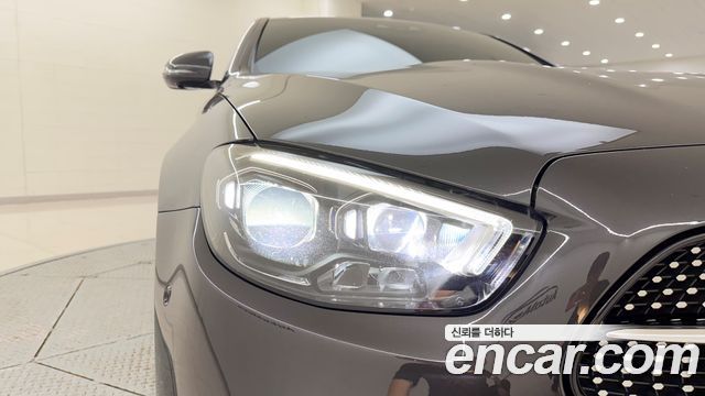Mercedes-Benz E-Class (W213) E250 AMG Line 2023 — фото 10