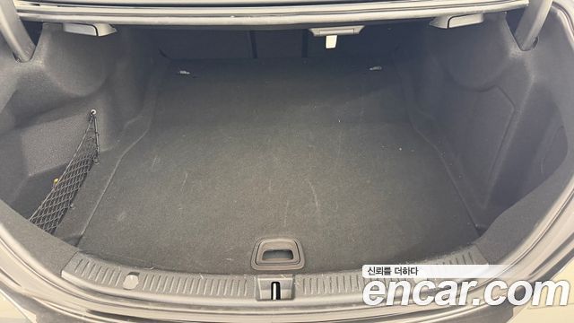 Mercedes-Benz E-Class (W213) E250 AMG Line 2023 — фото 16