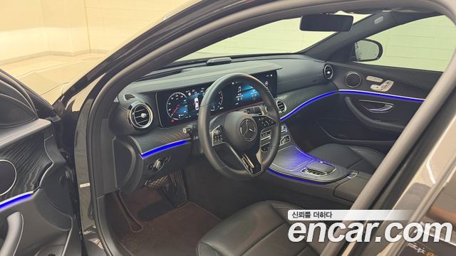 Mercedes-Benz E-Class (W213) E250 AMG Line 2023 — фото 17