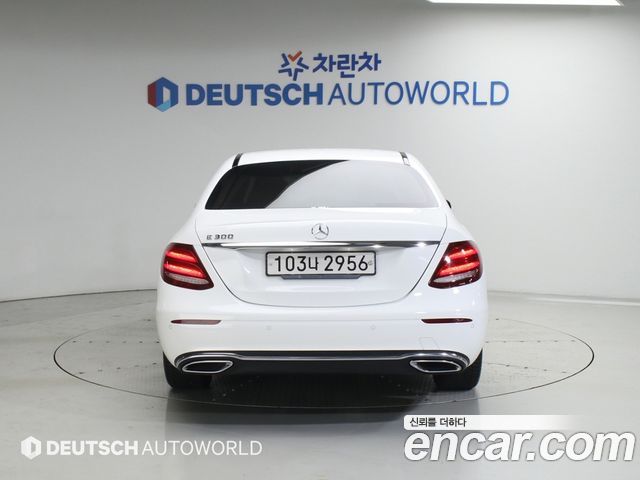 Mercedes-Benz E-Class (W213) E300 Avantgarde 2020 — фото 5