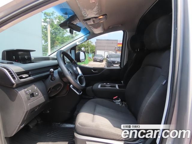 Hyundai Staria Cargo 3-Seater Smart 2025 — фото 9
