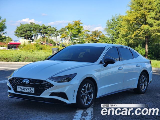 Hyundai Sonata (DN8) 2.0 Premium Plus 2022 — фото 2