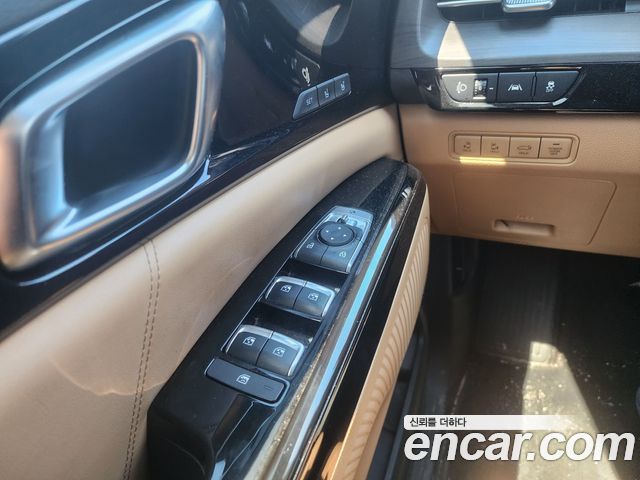 Kia Carnival (IV) 9-Seater Signature 2023 — фото 6