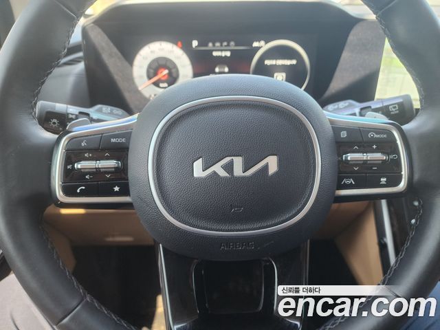 Kia Carnival (IV) 9-Seater Signature 2023 — фото 7