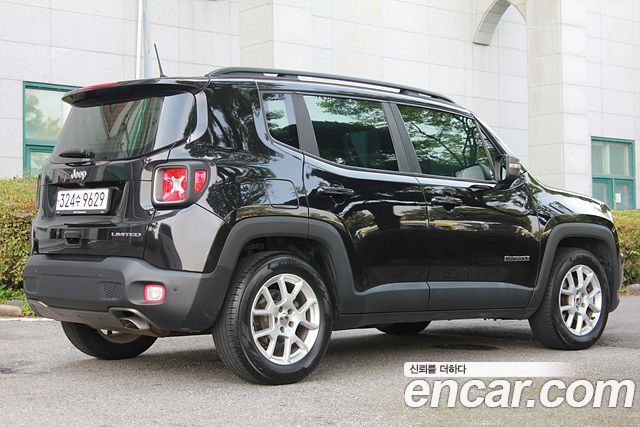 Jeep Renegade 2.4 Limited 2019 — фото 2