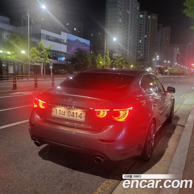 Infiniti Q50 3.5 Hybrid Hi-Tech 2016 — фото 24
