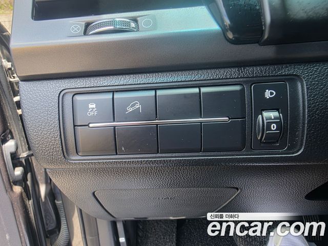 KG Mobility (SsangYong) Rexton Sports Diesel 2.2 4WD Prestige 2021 — фото 18