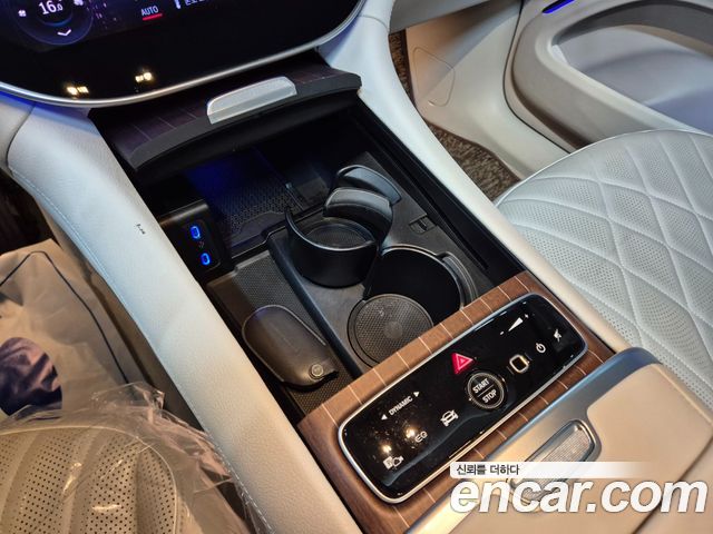 Mercedes-Benz EQS SUV (X296) EQS580 4MATIC 2023 — фото 19
