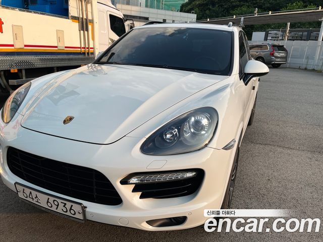 Porsche Cayenne 4.8 Turbo S 958