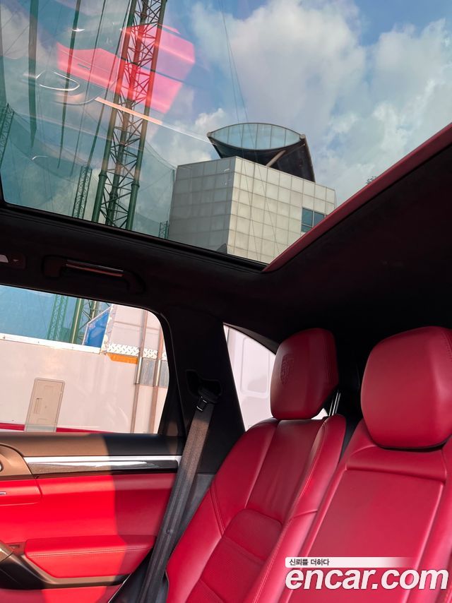 Porsche Cayenne 4.8 Turbo S 958 2014 — фото 12