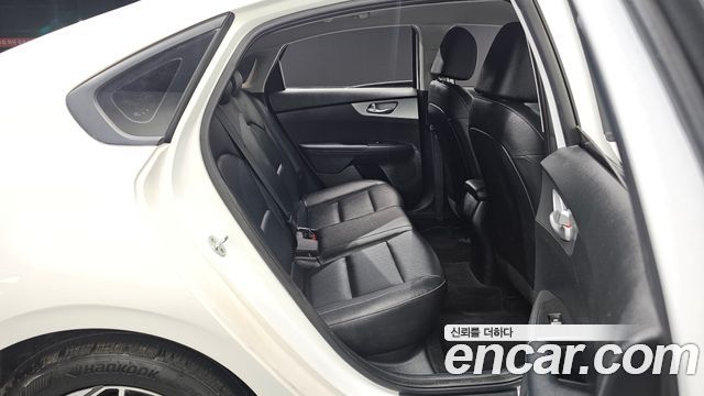Kia K3 (II) 1.6 Trendy 2022 — фото 11