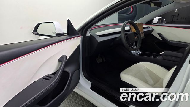 Tesla Model 3 RWD 2024 — фото 10