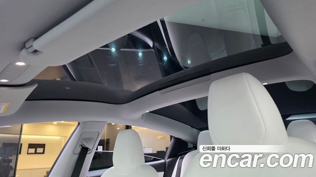 Tesla Model 3 RWD 2024 — фото 18