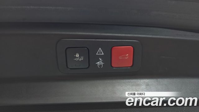 Peugeot 5008 (II) 2.0 BlueHDi GT 2019 — фото 31