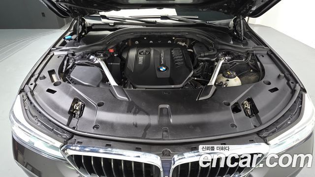BMW 6 Series GT (G32) 630d xDrive M Sport 2019 — фото 6