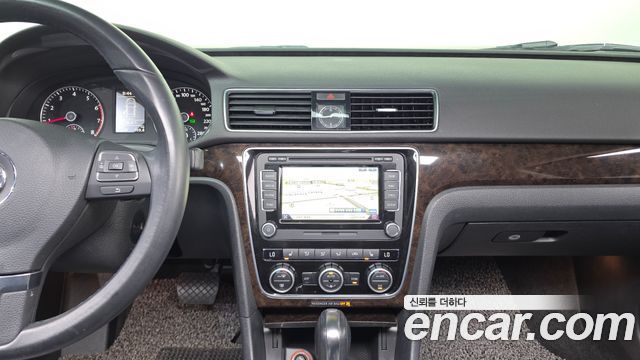 Volkswagen Passat 1.8 TSI B7 2015 — фото 14