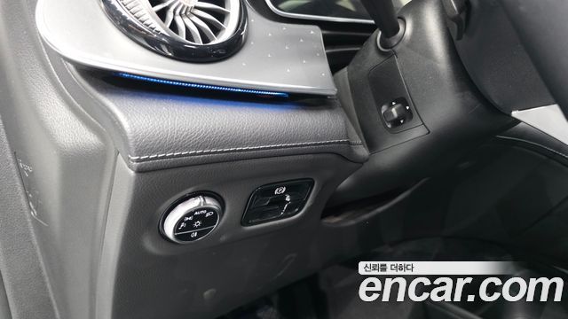 Mercedes-Benz EQE SUV (X294) EQE350 4MATIC 2023 — фото 33