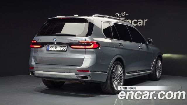 BMW X7 (G07) xDrive 40i Design Pure Excellence 7-Seater 2025 — фото 2