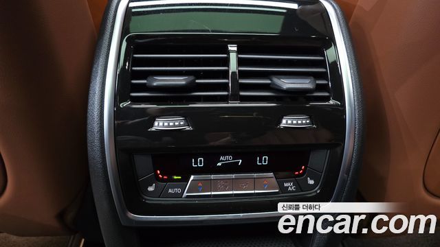 BMW X7 (G07) xDrive 40i Design Pure Excellence 7-Seater 2025 — фото 22