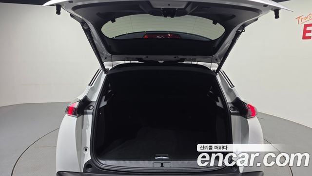 Peugeot 2008 (II) 1.5 BlueHDi GT Line 2021 — фото 24