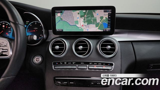 Mercedes-Benz C-Class (W205) C220 d 4MATIC 2021 — фото 17